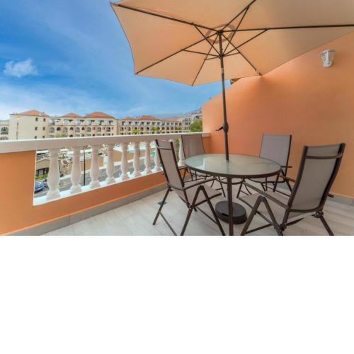Comfortable Apartment Los Cristianos. Free Wifi.