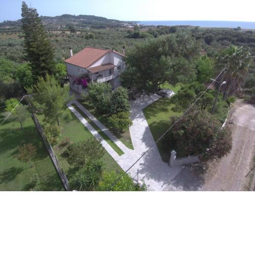 Comfortable Apartment Near The Sea