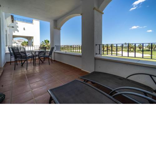 Comfortable First Floor Apartment with Views to the 18th Green - AO311LT