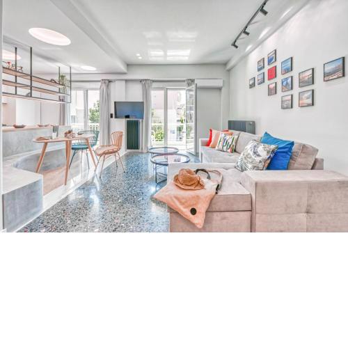 Comfortable Living in Athens 2BR Apartment