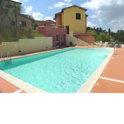 Comfortable Mansion in Siena with Swimming Pool