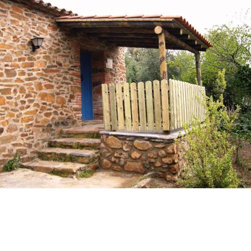 Comfy Farmhouse in Valencia de Alc ntara with Pool