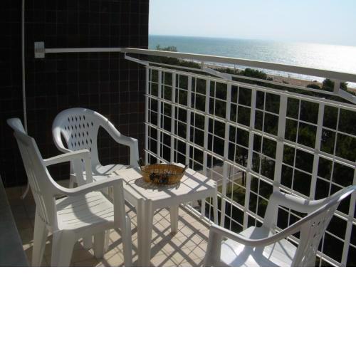Comfy Studio with Terrace and Stunning Seaview