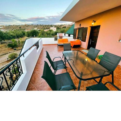 Comfy two-bed Country House in Apokoronas
