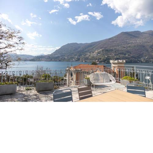 Como Lake Vista - by MyHomeInComo