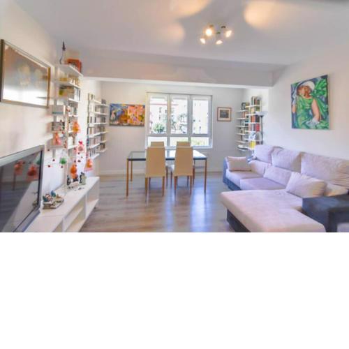 Cómodo apartamento en Puertochico, cerca de todo.