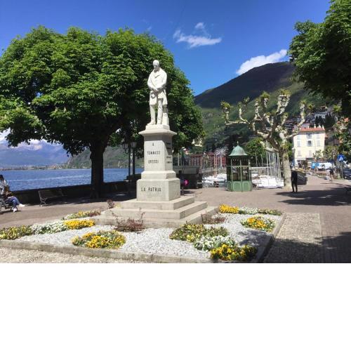 Comolake House