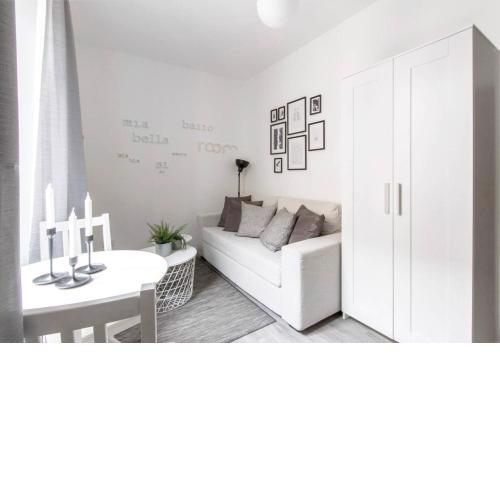 Compact and charming studio Porta Venezia