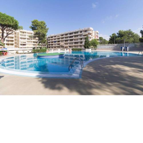 Complejo residencial con terraza-CAT-2