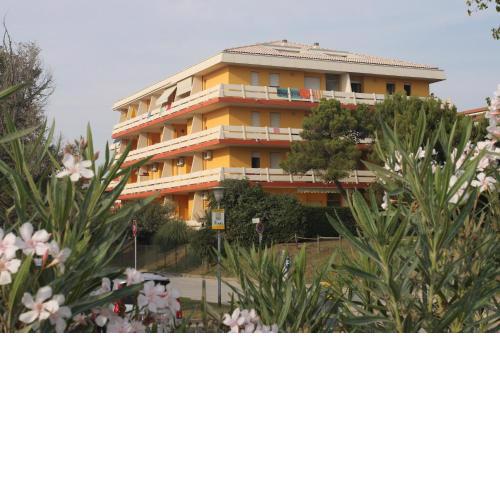 Condominio Carina