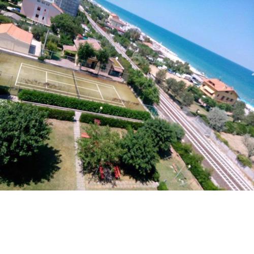 CONDOMINIO CESANO MARE