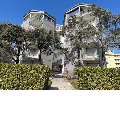 Condominio Jolly