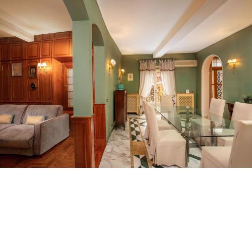 Condotti Spanish Steps Ambassador Apartment