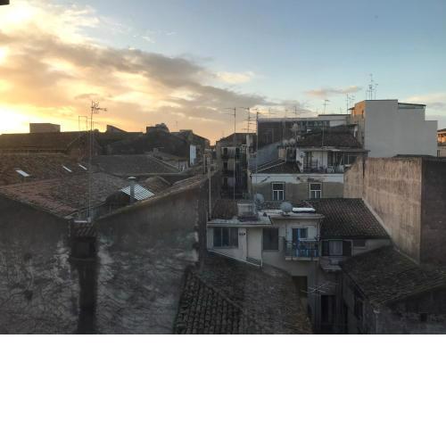 Conte Ruggero Catania centralissimo - Traveller Award 2023