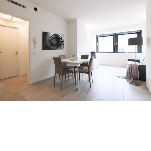 Contempora Apartments - Rosellini 5A