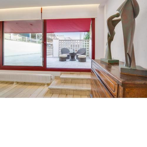 Contemporany Art House