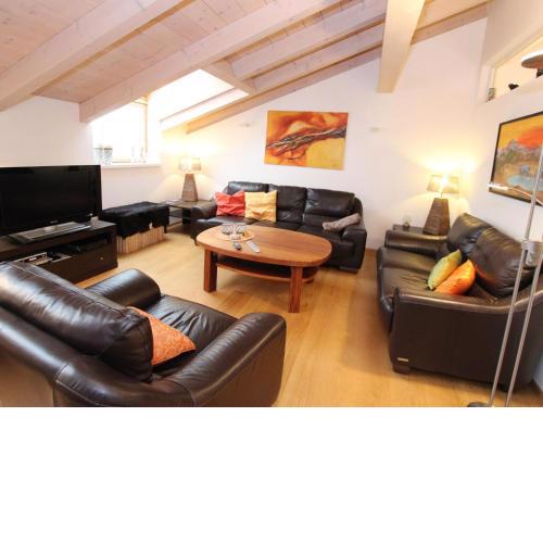 Contemporary Apartment in Leogang near Ski Area