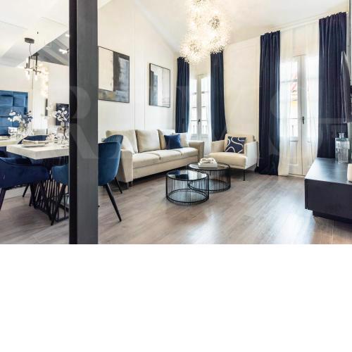 Contemporary luxe duplex in the heart of Malaga