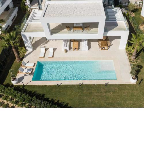 Contemporary, newly built Villa PARAISO in Marbella