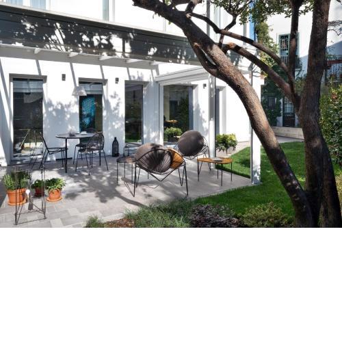 Conti Guest House