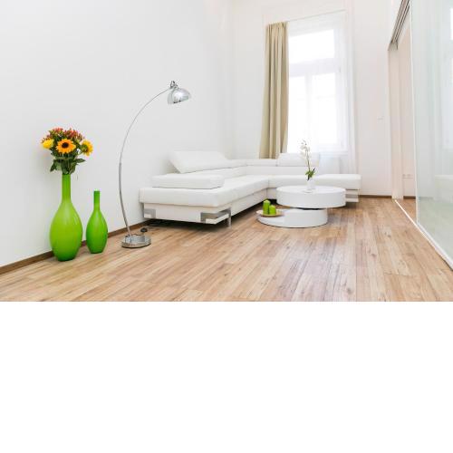 Convenience & Chic by the Basilica