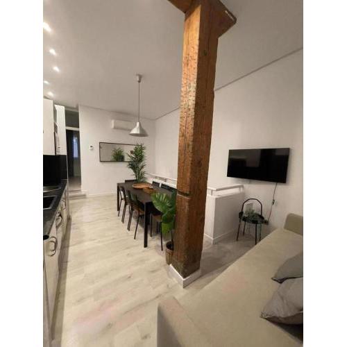 Cool/SoHo Style apt para 9pax C/Luciente