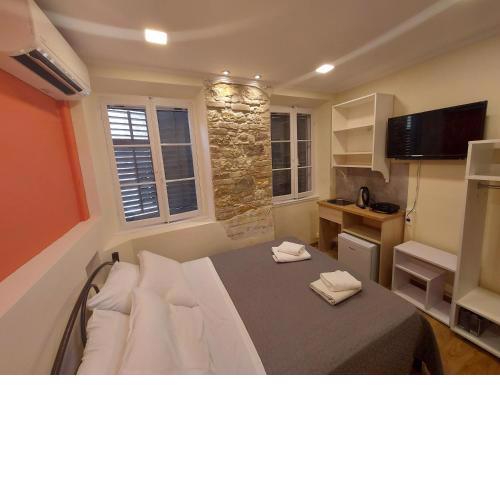 Corcyra microflat in old town