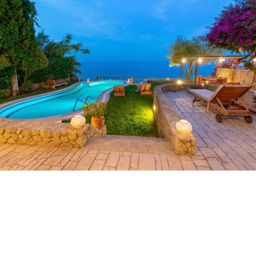 Corfu Beachfront Villa Elektra