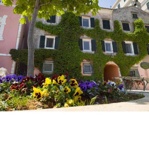 Corfu Espianada apartment