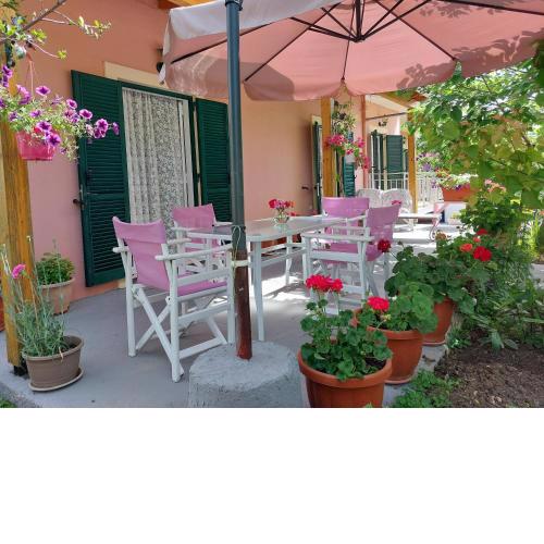 CORFU GARDEN HOUSE