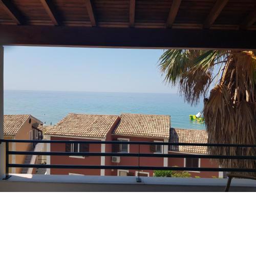 Corfu Glyfada Beach Apartment 129