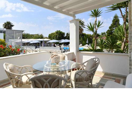 Corina Studios-Apartments