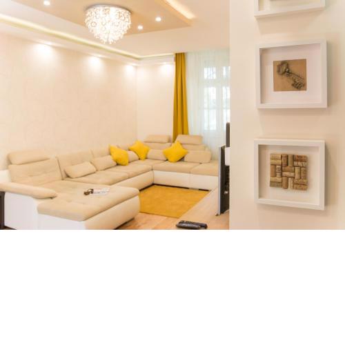 Cork Apartman