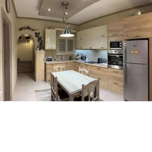 Corner House Volos