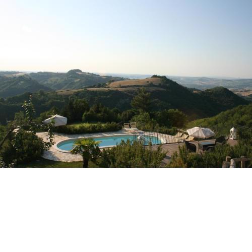 Cornio Delle Fronde