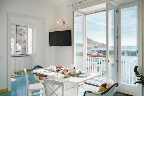 Corricella Exclusive Loft - Gioia Apartments