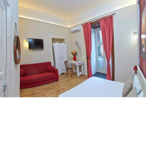 Corso 211 Beds & Suites