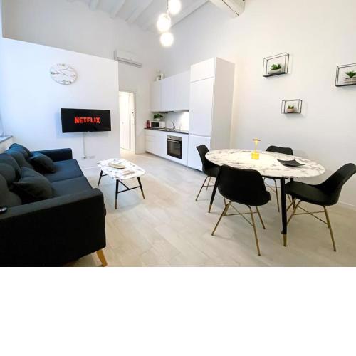 [Corso Cavour]-Elegante appartamento centro città