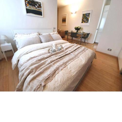 Corso Vercelli Apartment