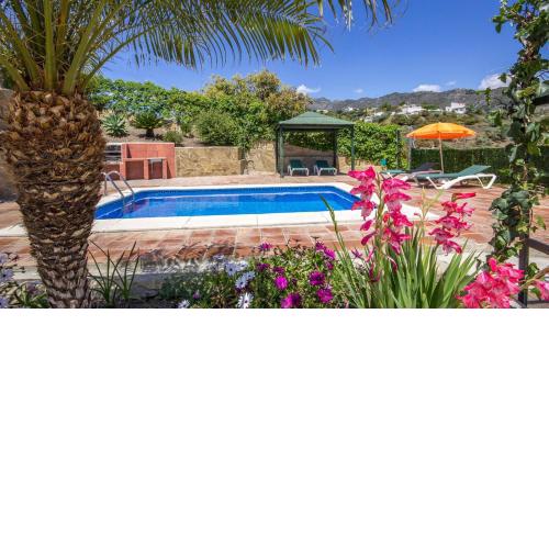 Cortijo Albaricoque Frigiliana by Ruralidays