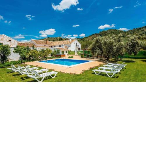 Cortijo Alzamigaja Archidona by Ruralidays