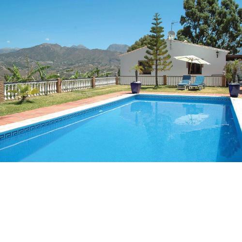 Cortijo de Picuales