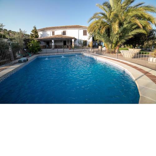 Cortijo El Segador y El Capricho