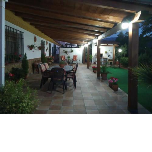 Cortijo Maromilla vivienda rural con piscina