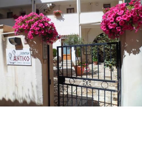 Cortile Antico