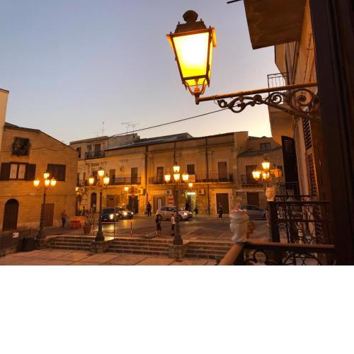 Cortile Umberto