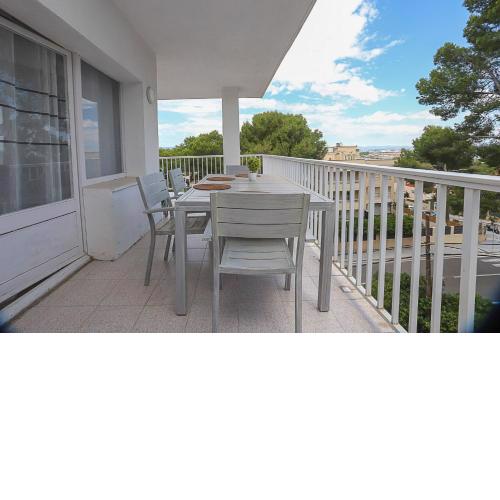 COSTA DAURADA APARTAMENTS - Bellamar