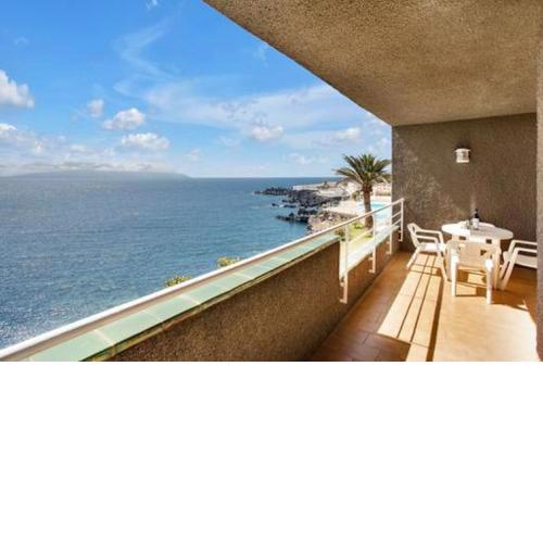 Costa Isora Frontline Pool