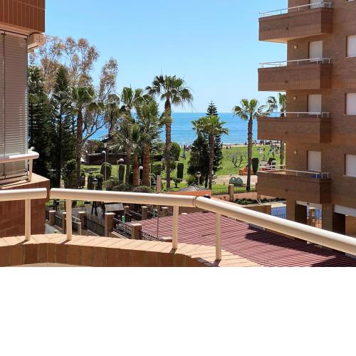COSTA MARINA 3: 1ª Línea de Playa. Fibra 300Mb