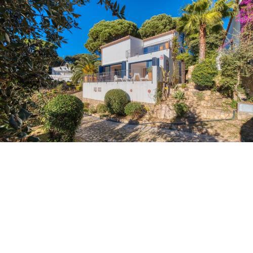 Costacabana - Casa Adora